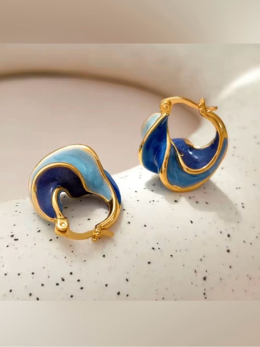 French Retro Enamel Glaze Spiral Drop Earrings Irregular Earring - Picture 3 of 5